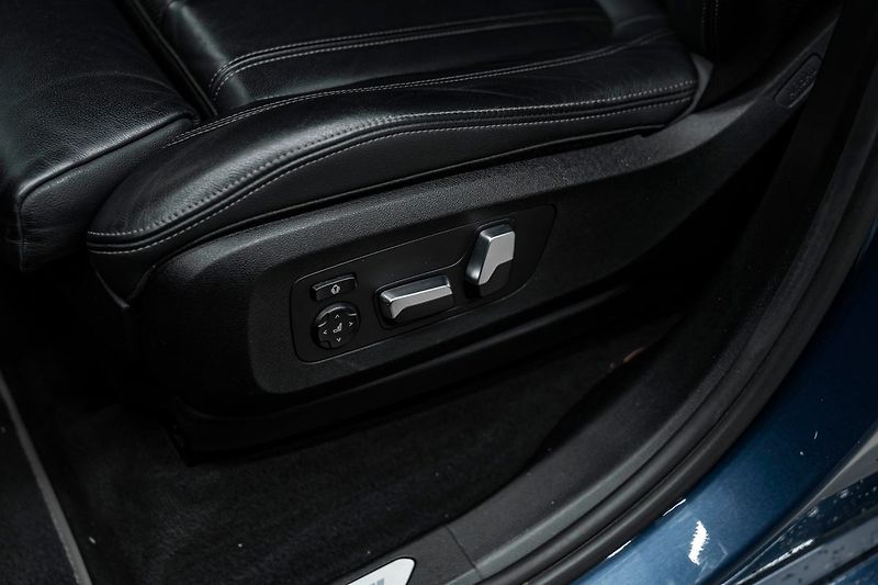BMW X5 30d Xdrive - fotka 15 z 18
