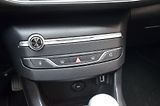 Peugeot 308 (2019) 1.5 HDi 96kW NAVI /STK 06/2028 - náhled 21