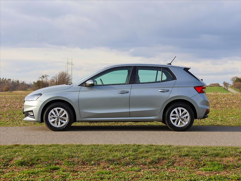 Škoda Fabia 1,0 TSi DSG Edice 130let DPH - fotka 4 z 40