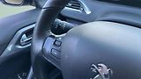 Peugeot 2008 Active 1,2 PureTech 61kW MT5/7 - náhled 10