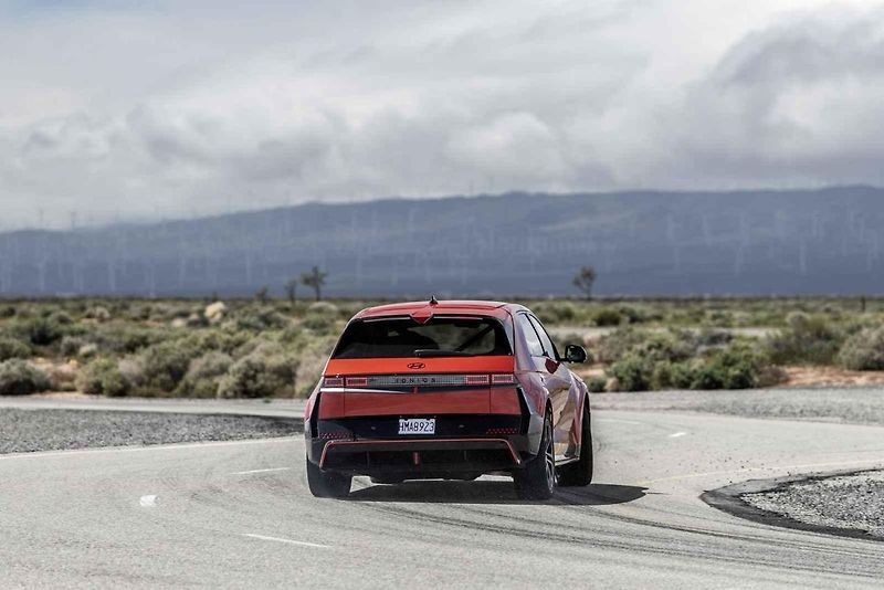 Hyundai Ioniq 5 N v přípravách na Pikes Peak