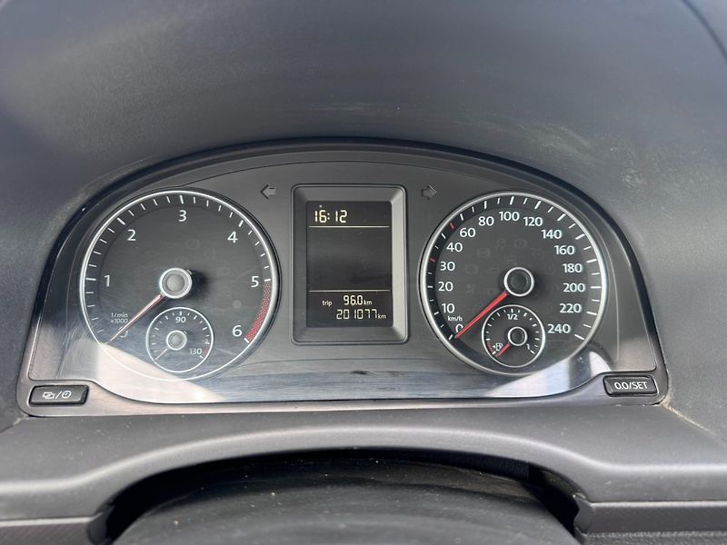 Volkswagen Caddy (2013) EDITION 30 1,6 TDI 75 KW TAŽNÉ - fotka 27 z 50
