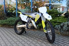 Husqvarna (2023) TC 125    2023  2T SKLADEM  SL - fotografie inzerátu