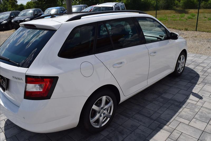 Škoda Fabia 1,2 TSI 66KW TOP VÝBAVA ALU - fotka 5 z 50