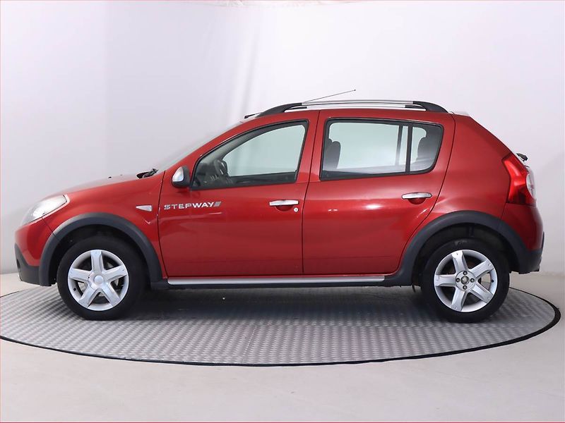 Dacia Sandero (2011) 1.6 MPI, Serv.kniha, nová STK - fotka 3 z 14