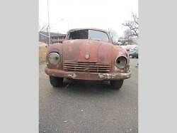 Vůz Tatra 600 je známý pod názvem Tatraplan.