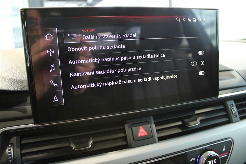 Audi A5 Coupé 40 TDi quattro S Line AC - fotka 25 z 35
