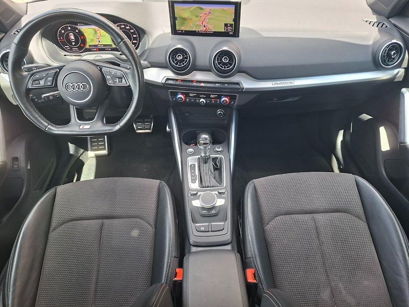 Audi Q2 (2016) 2.0TDI 140kW 7A QUATTRO S-LINE - fotka 11 z 47