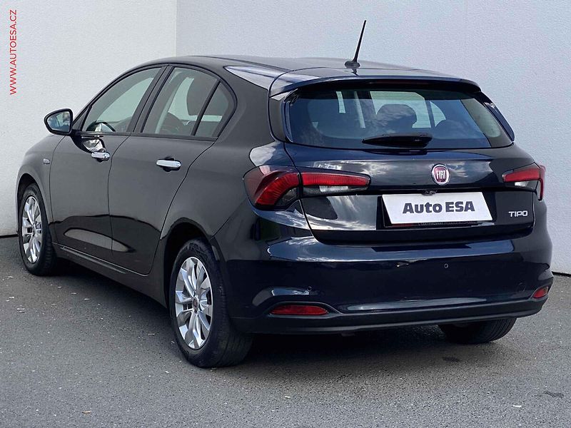 Fiat Tipo (2019) 1.4i, AC, navi, kamera - fotka 6 z 17