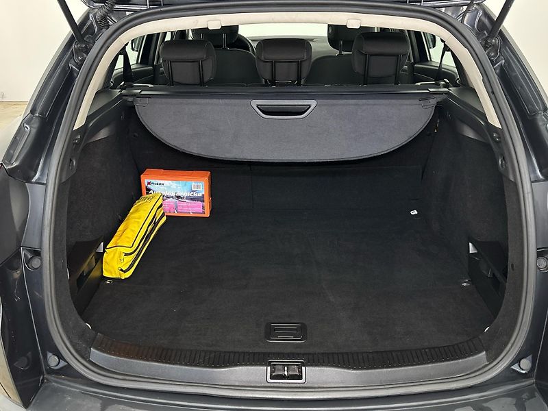 Renault Mégane AUTHENTIQUE - fotka 10 z 25