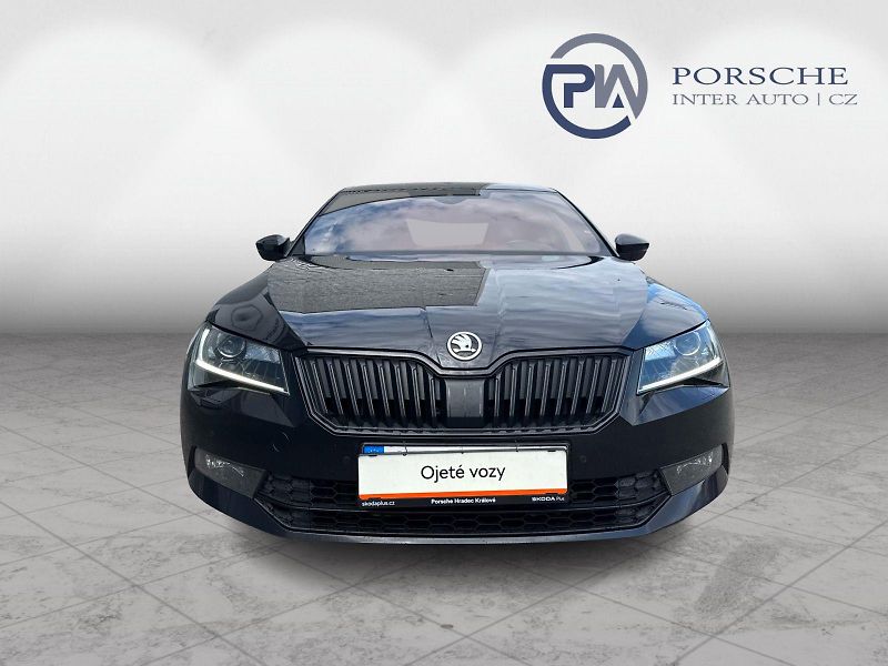 Škoda Superb Sportline2.0 TSI 162kw DSG - fotka 3 z 24