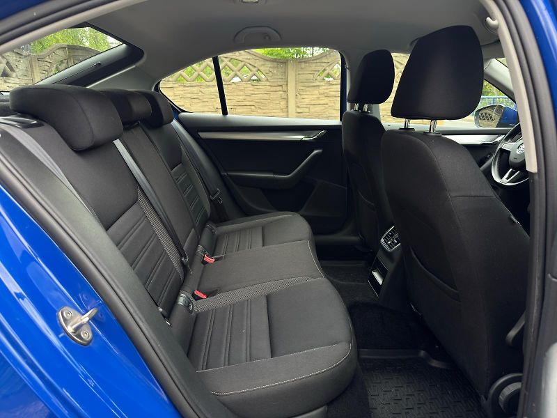 Škoda Octavia 1.0TSI 1.MAJITEL ČR DPH  - fotka 17 z 23