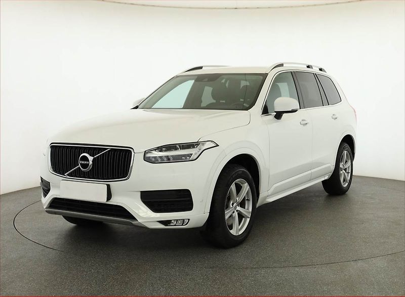 Volvo XC90 (2016) D4, Automat, Navi, Tempomat - fotka 2 z 17