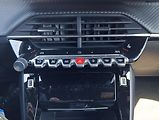 Peugeot 2008 (2026) ALLURE Hybrid 145 e-DCS6 - náhled 18