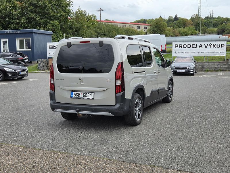 Peugeot Rifter (2020) 1.5 BHDi 130 LONG GTline MAN6 - fotka 5 z 32
