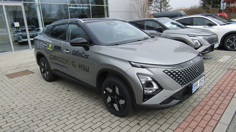 Omoda 5 Premium HEV - fotka 2 z 9