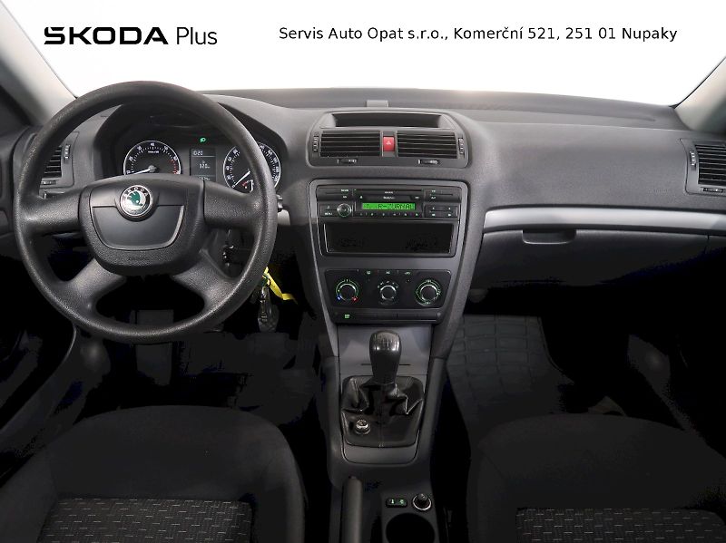 Škoda Octavia (2012) TOUR 1.6MPI 75KW - fotka 5 z 24
