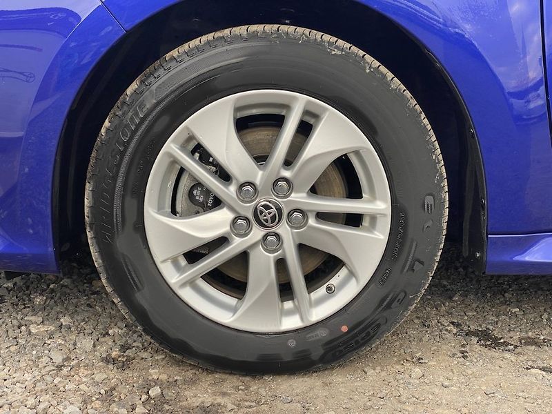 Toyota Yaris 1.5HEV, ČR-1m, Comfort, DPH - fotka 9 z 29