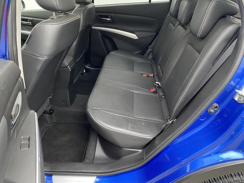 Suzuki S-Cross (2014) 1.6 VVT AllGrip, Premium - fotka 10 z 19