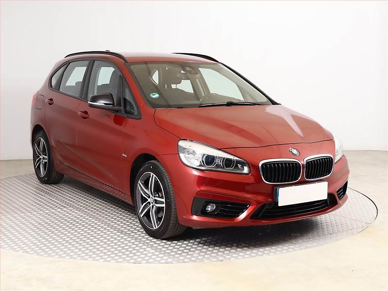 BMW Řada 2 (2019) 216d Active Tourer, Automat - fotografie inzerátu