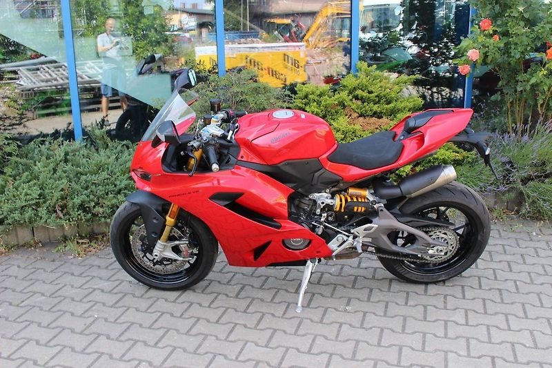 Ducati Panigale V2 (2025) Panigale V2S 896 2025 SKLADEM - fotka 9 z 10
