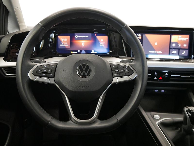 Volkswagen Golf - fotka 17 z 25