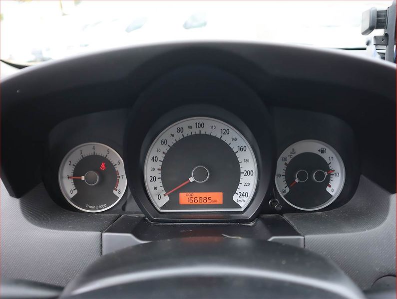 Kia Ceed (2009) 1.6 CVVT, Serv.kniha - fotka 11 z 16