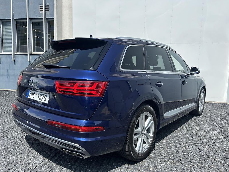 Audi SQ7 (2018) 4.0 biTDI V8 320 kW tiptronic - fotka 6 z 62
