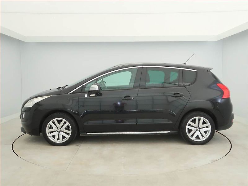 Peugeot 3008 (2013) Hybrid4, 4X4, Automat - fotka 3 z 18