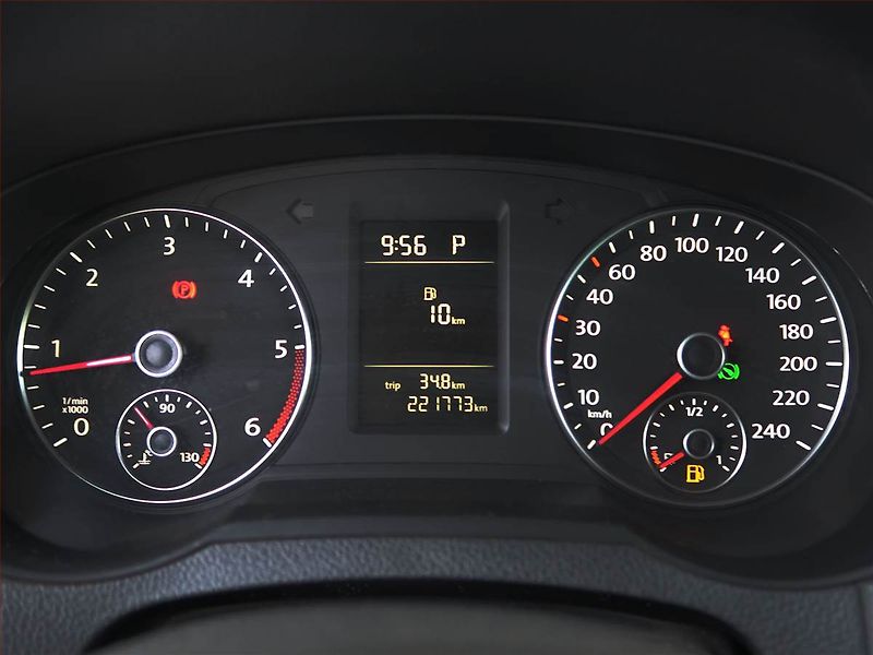 Volkswagen Sharan (2012) 2.0 TDI, Automat, 7 míst - fotka 11 z 19