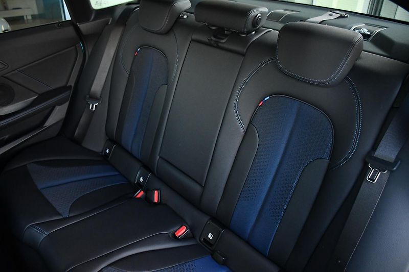 BMW Řada 2 218d MSPORT 3LZÁRUKA - fotka 19 z 50