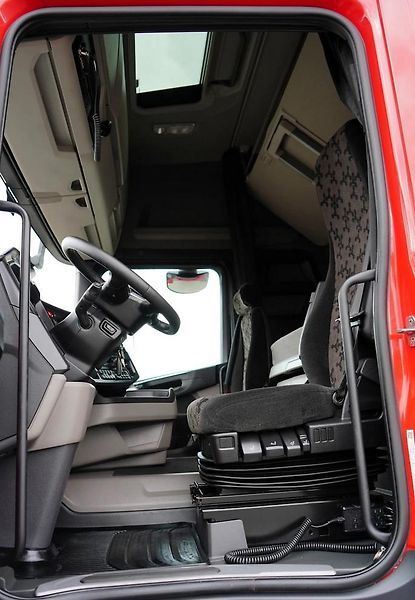 Scania (2021) R 450 6x2 průjezdní souprava - fotka 6 z 11