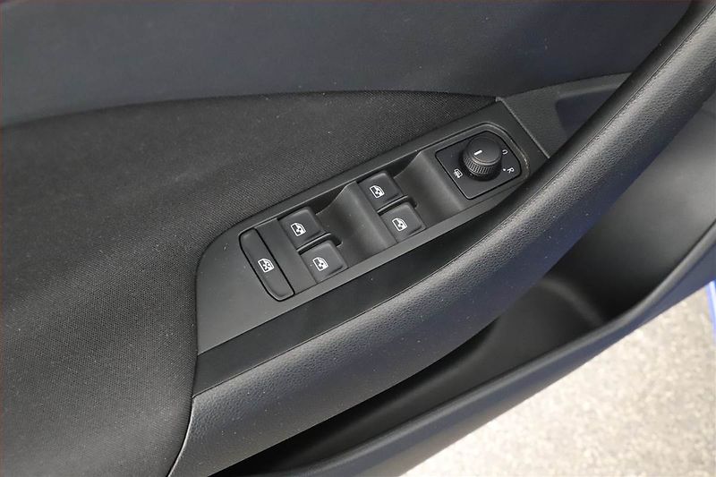 Škoda Scala (2020) 1.0 TSI, ČR,1.maj, Serv.kniha - fotka 11 z 21