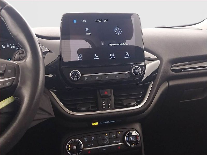 Ford Fiesta (2018) 1.1, Serv.kniha, Vyhř. sedaček - fotka 12 z 20