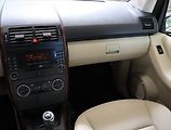 Mercedes-Benz Třídy A (2005) A 170 , Klima, zamluveno - náhled 8