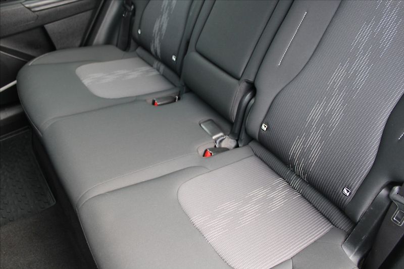 Kia Sportage 1,6 CRDi  ČR,EXCLUSIVE,ZÁRUKA - fotka 26 z 37