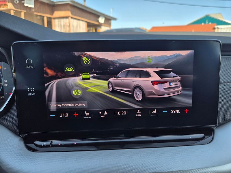 Škoda Octavia Combi 1,5 TSI e-TEC 110kW DSG - fotka 29 z 31