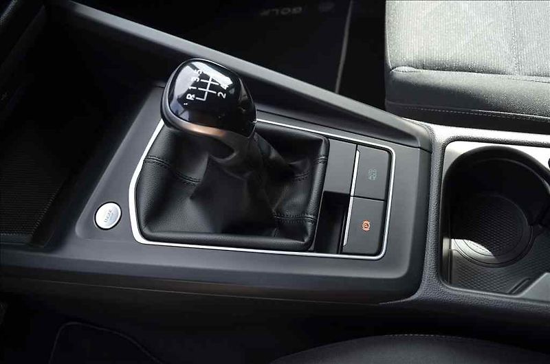 Volkswagen Golf (2021) KOMBI 1,0 TSI - fotka 11 z 20