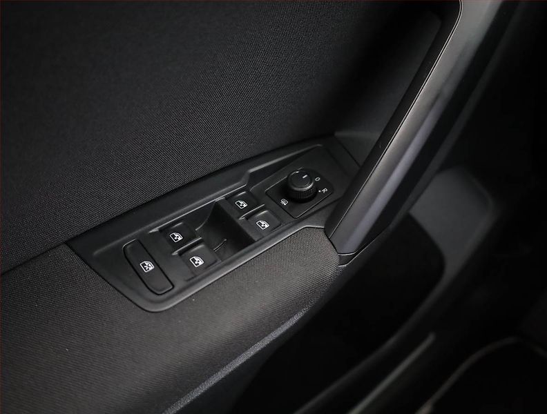 Volkswagen Tiguan (2019) Comfortline 2.0 TSI - fotka 12 z 17
