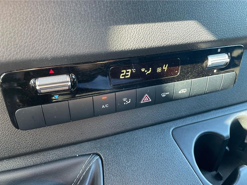 Mercedes-Benz Sprinter 317 CDI  LONG - fotka 18 z 23