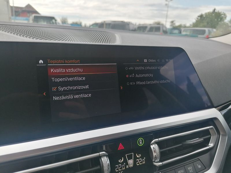 BMW Řada 3 (2020) 2.0 318D A/T Kůže - fotka 23 z 44