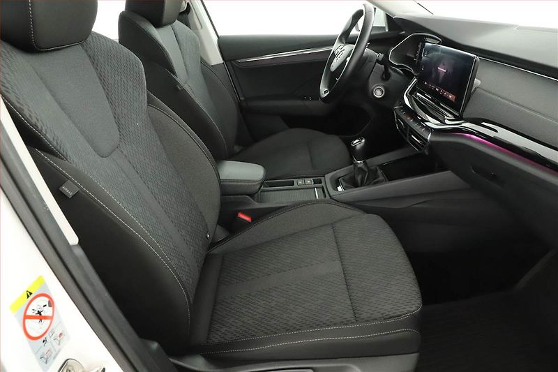 Škoda Octavia (2022) Style 1.5 TSI, ČR,1.maj - fotka 7 z 20