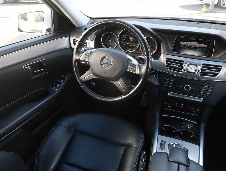 Mercedes-Benz Třídy E (2016) E 200 BlueTEC, Automat, Kůže - fotka 7 z 22