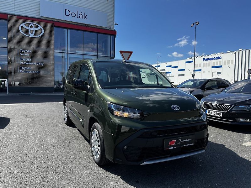 Toyota ProAce City Verso 1.5D 6MT Business ODBĚR ihned - fotka 1 z 27