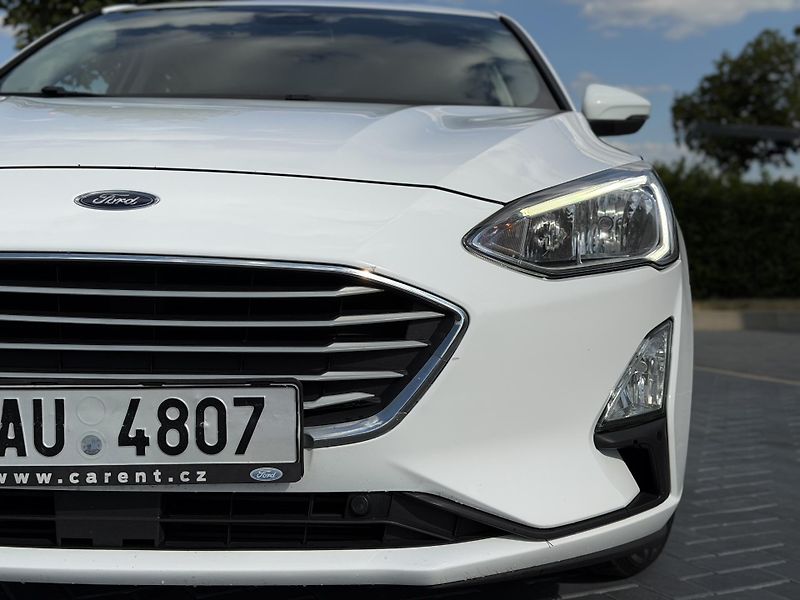 Ford Focus (2019) 1.0 ecoboost 92 kw/DPH - fotka 7 z 23