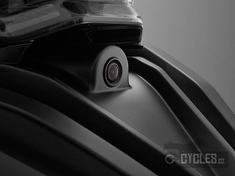 QJ Motor (2026) SRT 900 S - kufry ZDARMA - fotka 10 z 14