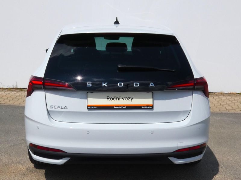 Škoda Scala FL Top Selection 1.0 TSI /85kW - fotka 11 z 30
