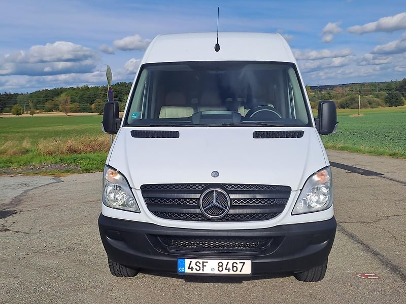 Mercedes-Benz (2013) Sprinter 316 2.2 CDi  20 míst - fotka 2 z 28