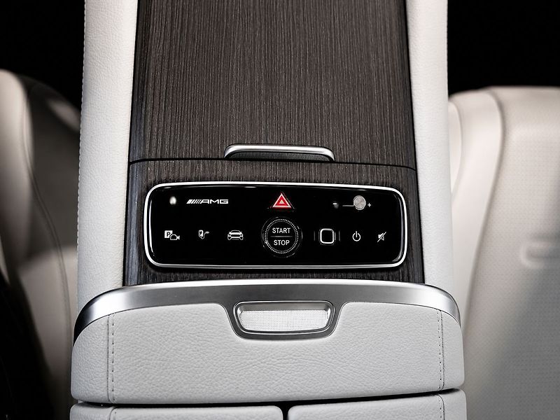 Mercedes-Benz EQE 53 AMG 4MATIC*hyperscreen MBUX - fotka 24 z 27