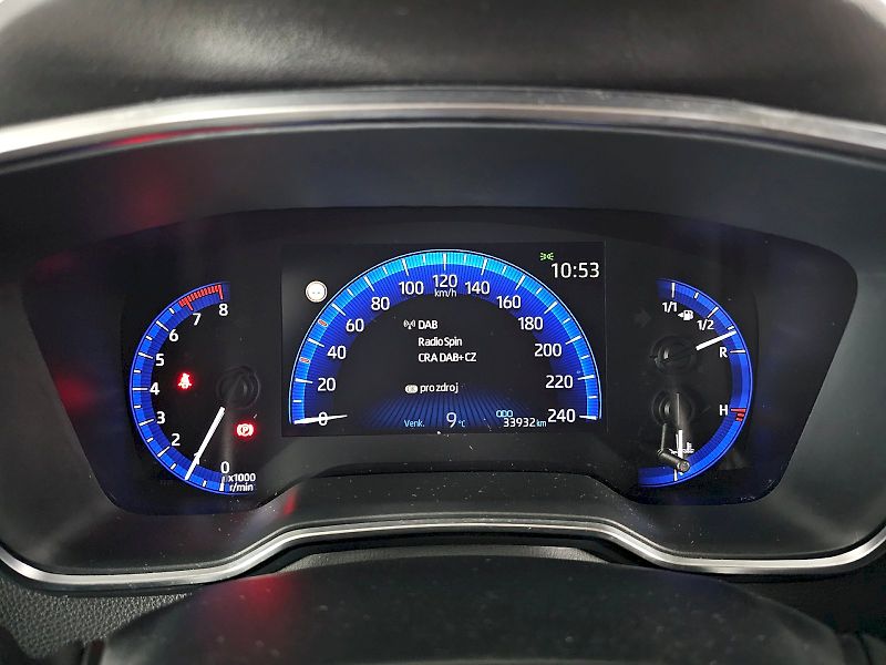 Toyota Corolla (2023) SD 1.5 VVT-i 92kW Comfort TECH - fotka 12 z 28